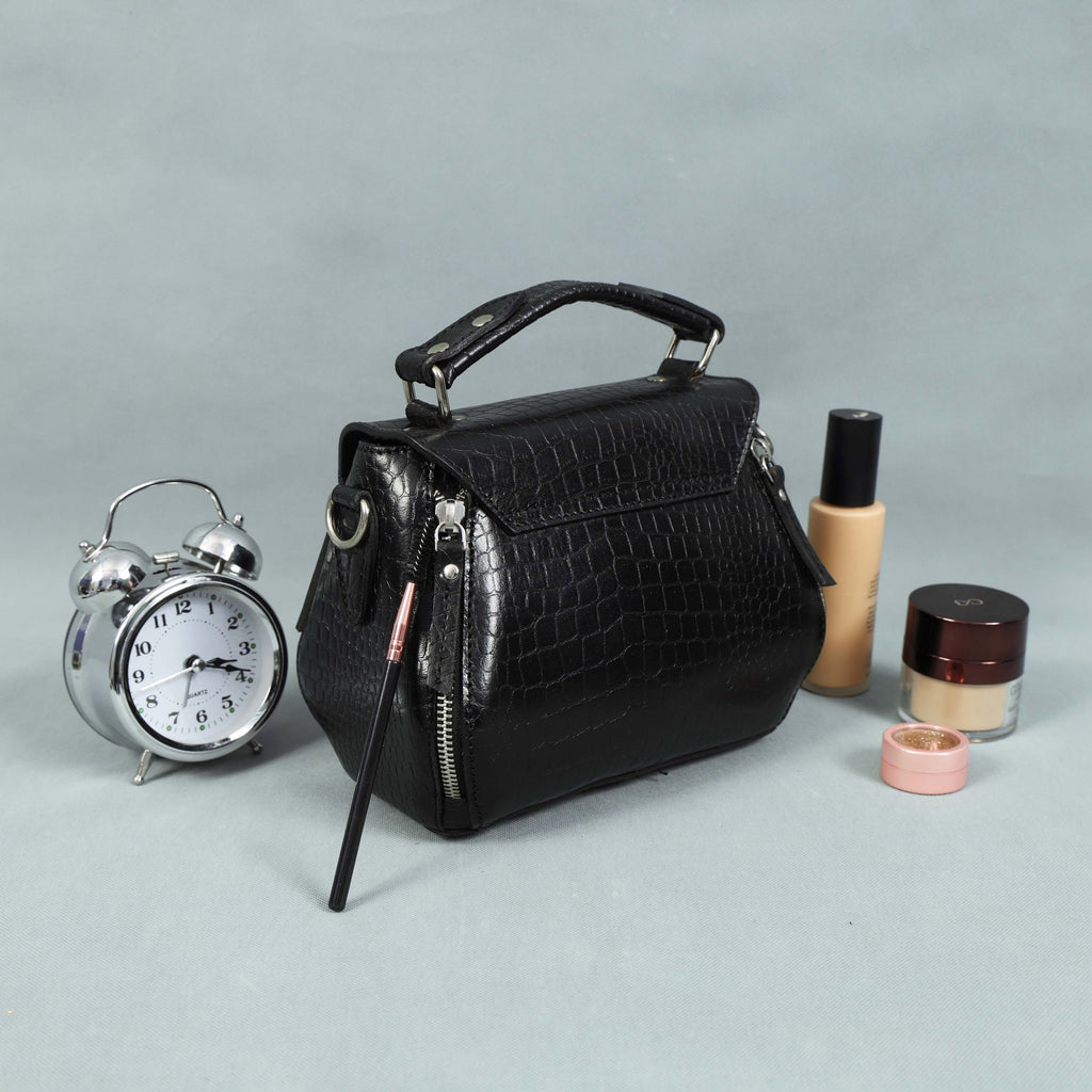Premium Croc-Embossed Leather Handbag with Top Handle & Structured Zip Compartments