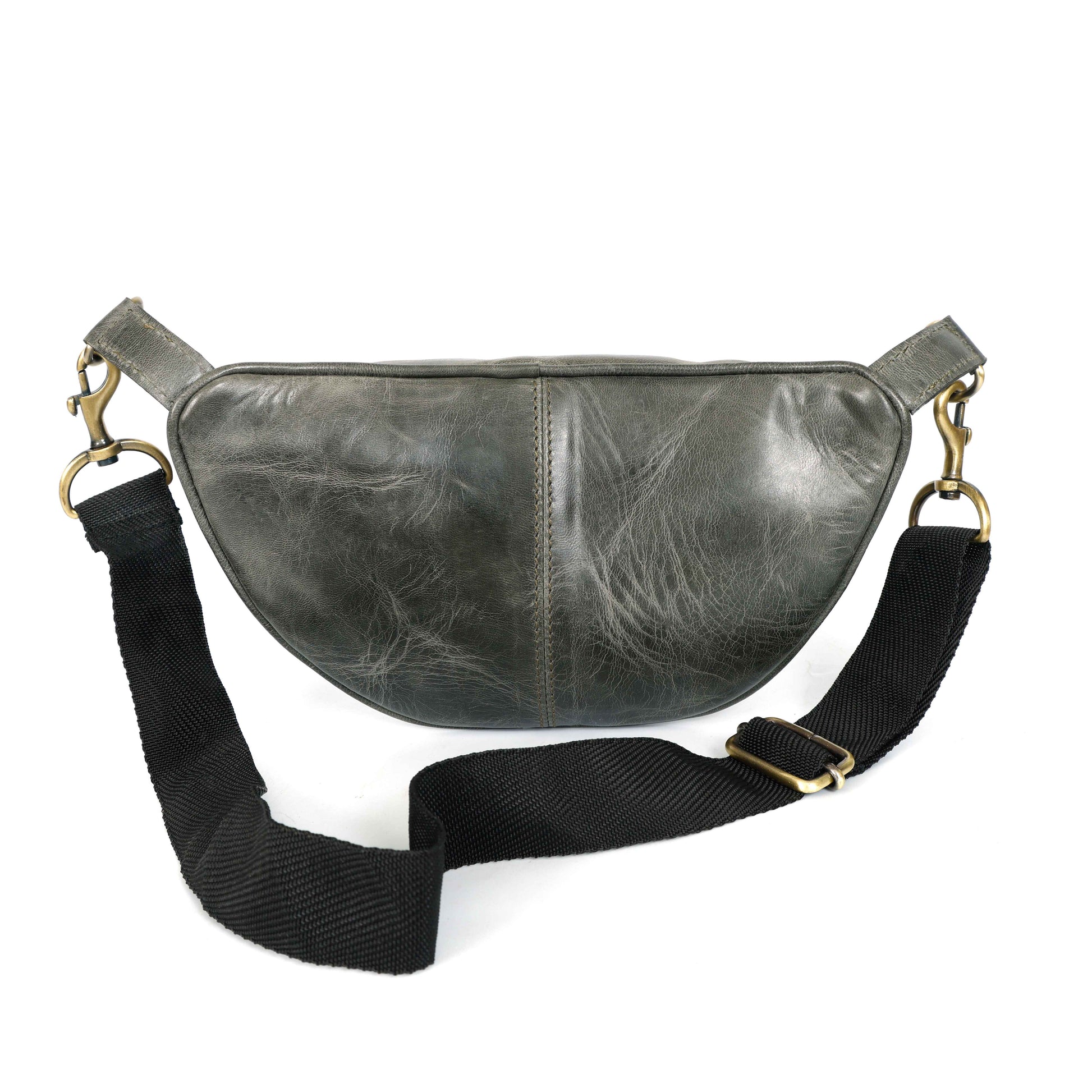 Full-Grain Leather waist bag with Adjustable Strap & Secure Zipper Closure