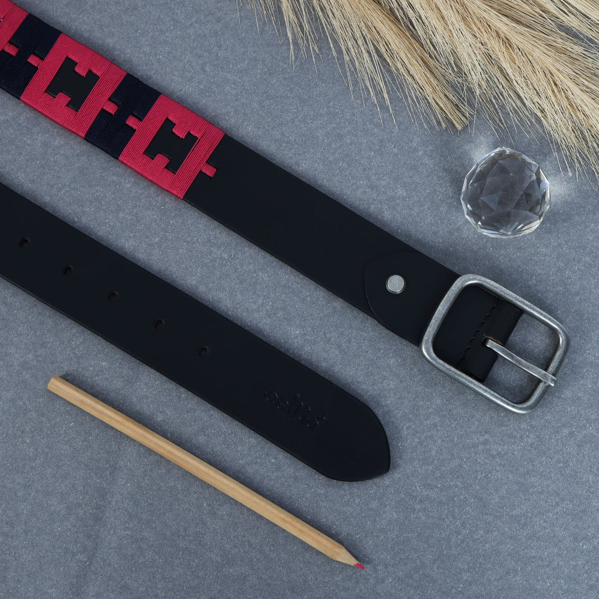 Unisex Handcrafted Tribal Pattern Canvas Leather Belt Stylish Casual Wear Accessory