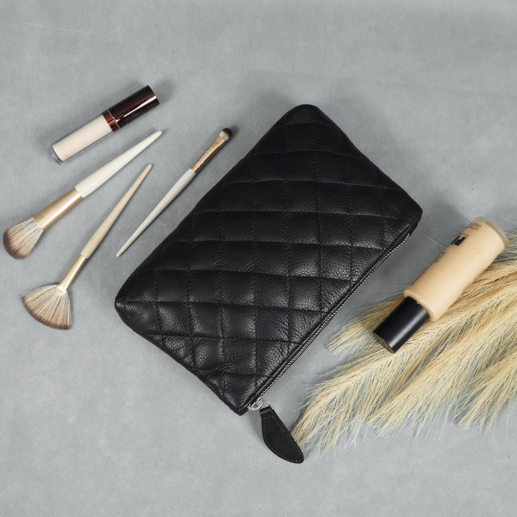 Elegant Quilted Black Leather Clutch – Chic Evening & Party Essential