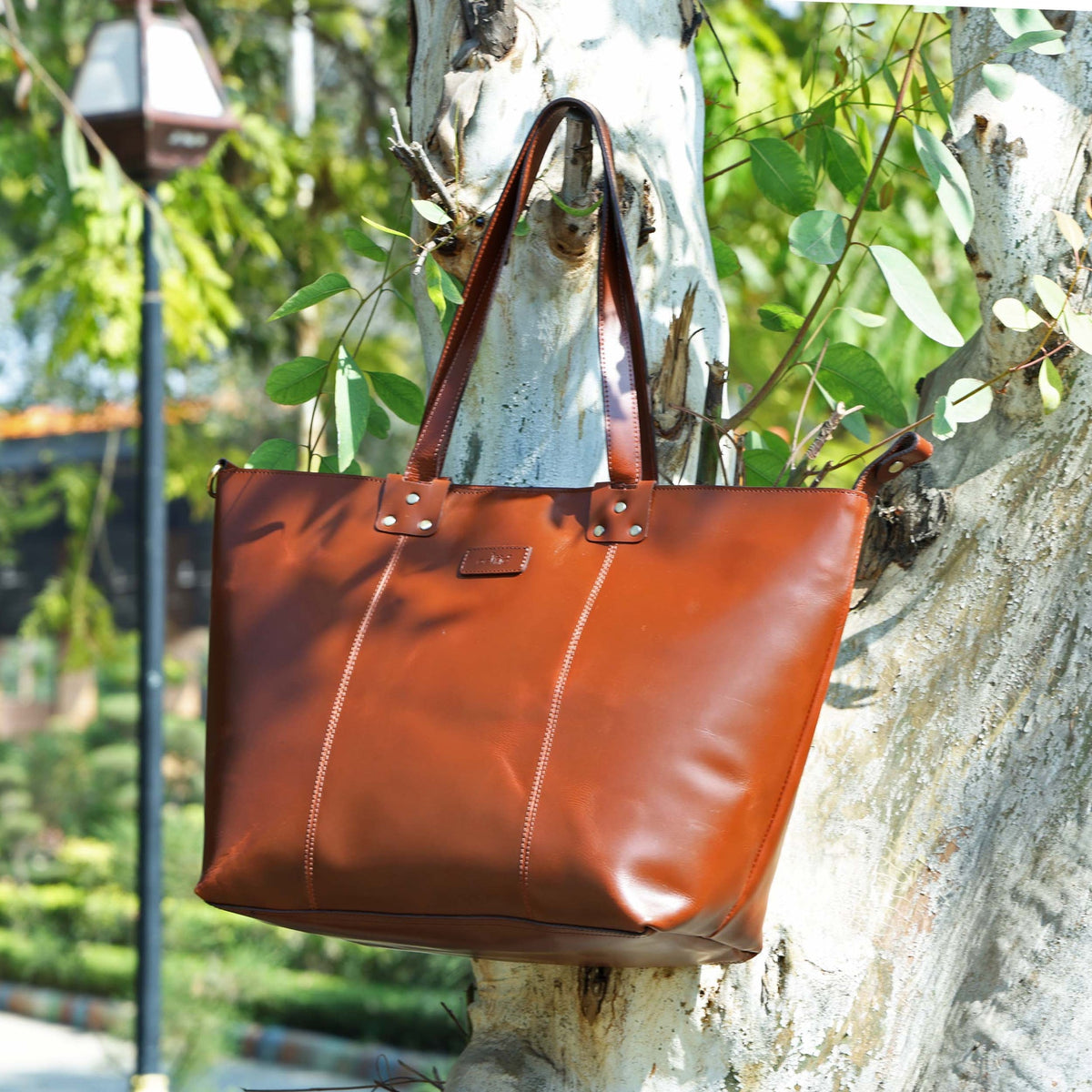Premium Full Grain Leather Tote Bag with Zipper Closure & Dual Carry Handles