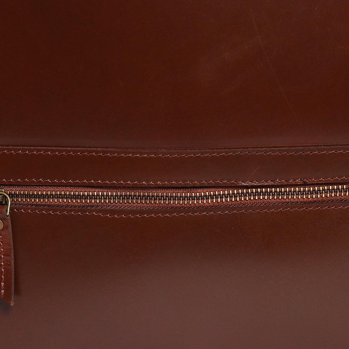 Premium Full-Grain Leather DSLR Camera Messenger & Travel Photography Bag
