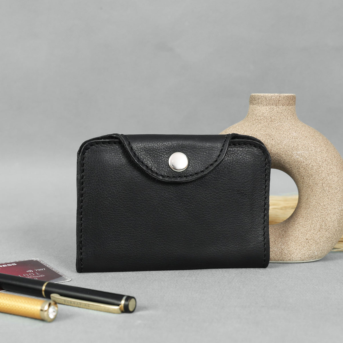 Premium Leather Cardholder ƒ????? Slim, Stylish & Durable Wallet for Men & Women.LA-1416