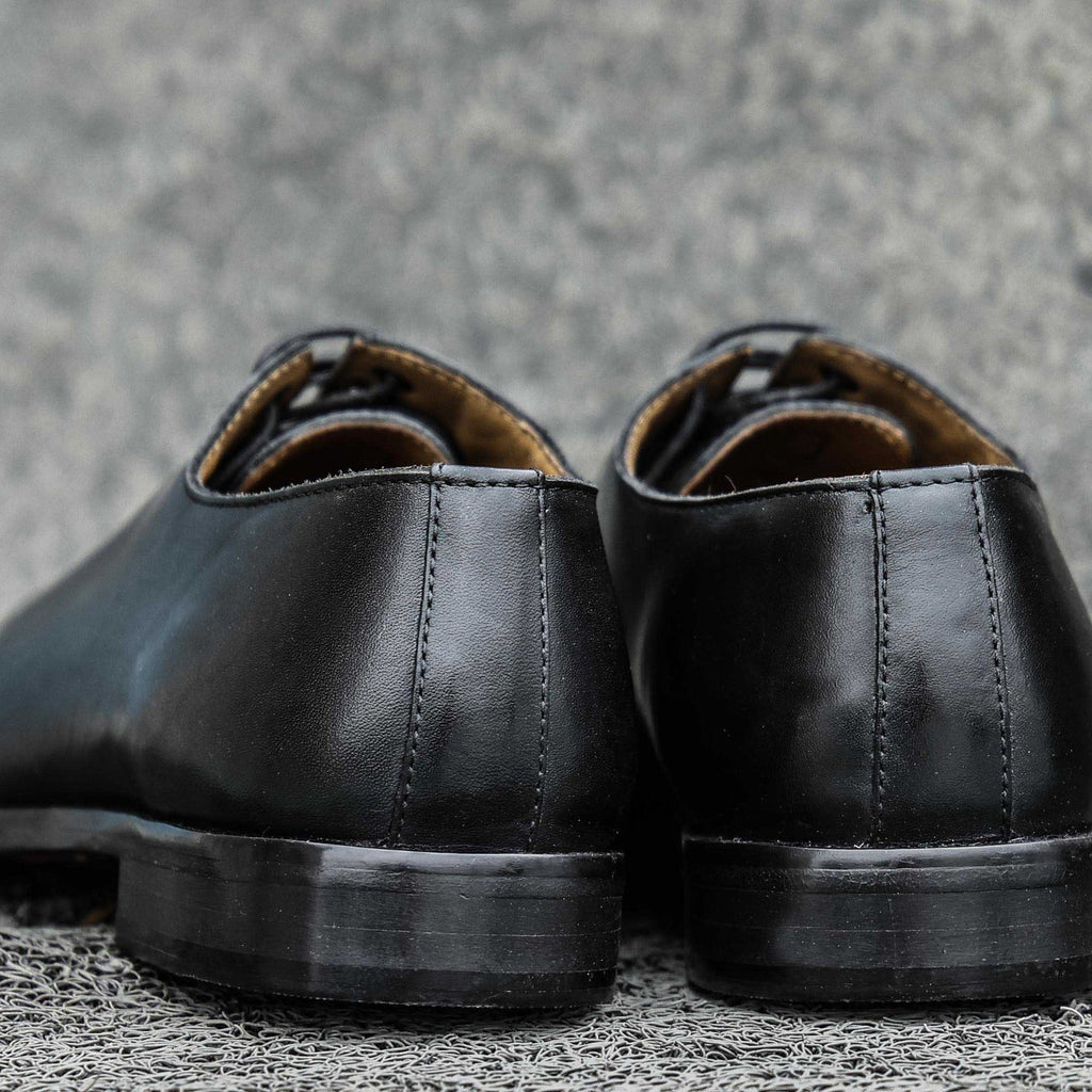 Mens Genuine Leather Formal Lace-Up Shoes  Classic Black Office Wear