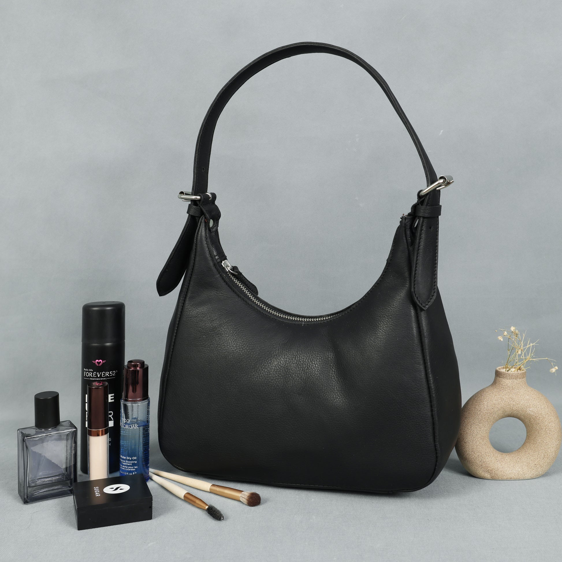 Premium Black Leather Shoulder Bag with Adjustable Strap & Secure Zip Pockets