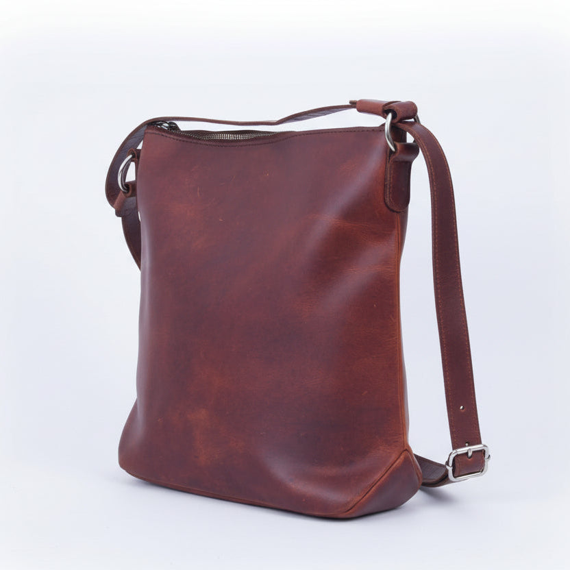 Vintage Brown Full-Grain Leather Shoulder & Crossbody Tote with Zipper Closure