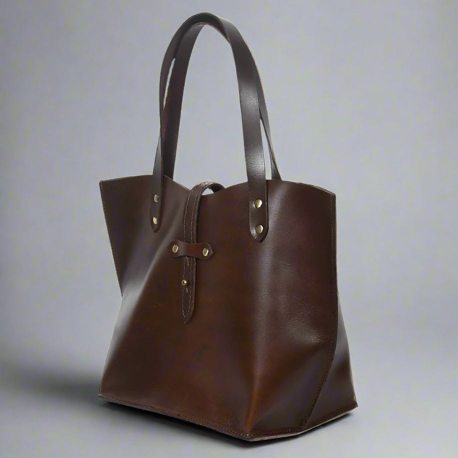 Premium Full-Grain Leather Tote Bag with Riveted Handles and Spacious Interior Pocket