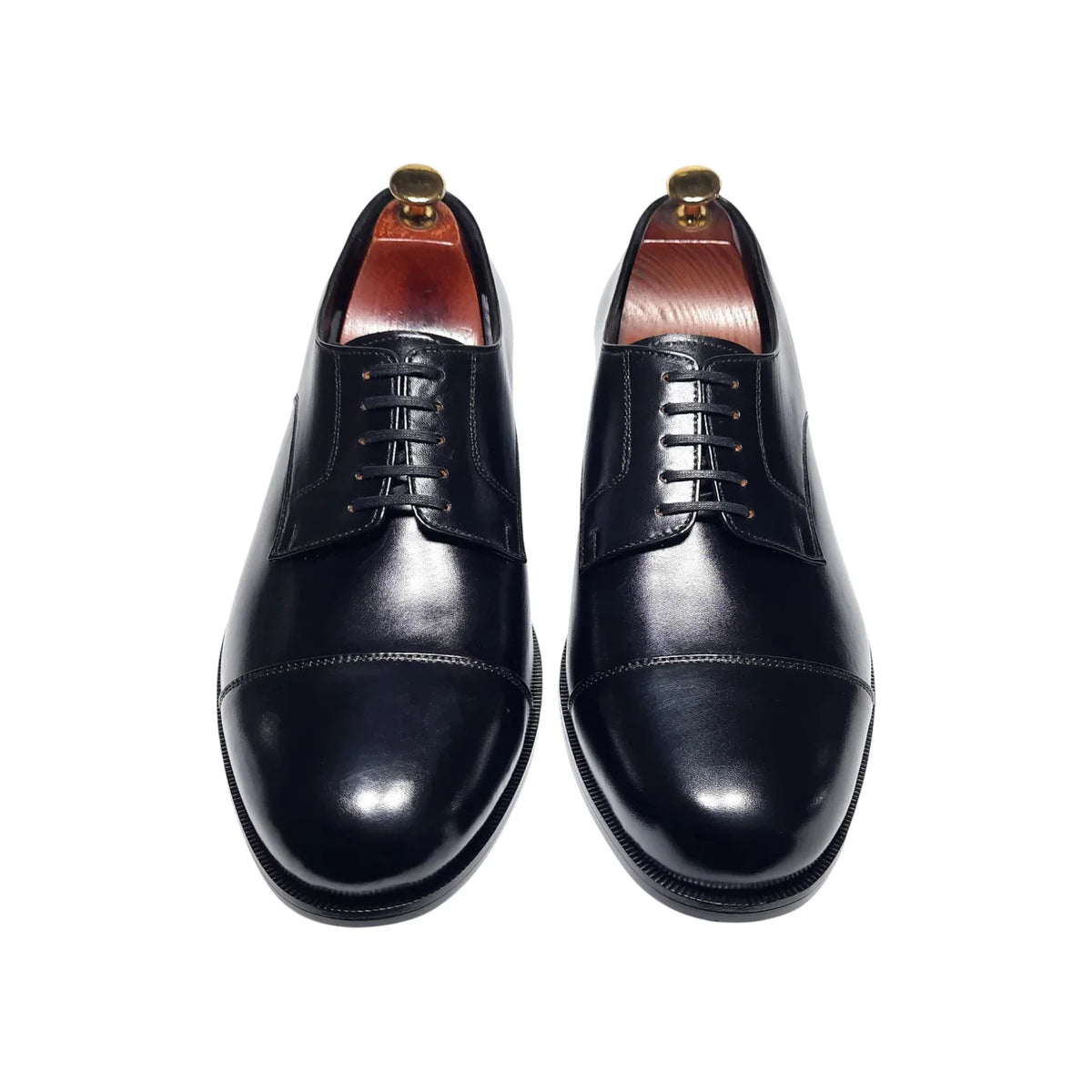 Wide Toe Box Cap Toe