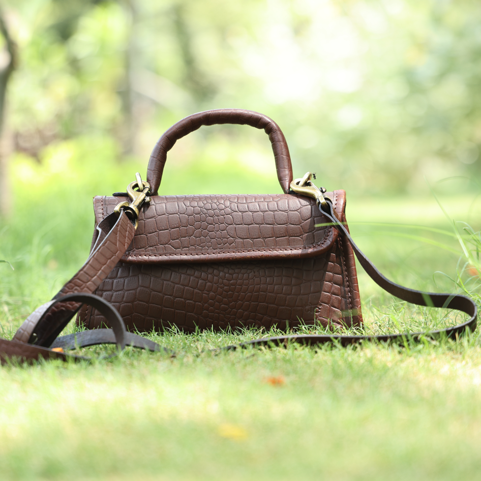 Premium  Leather Top-Handle Handbag with Flap Closure