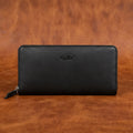 Stylish Ladies' Black Clutche - Timeless Elegance and Versatility