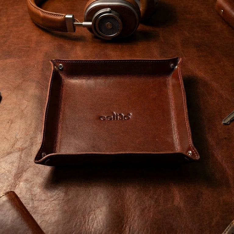 Brown Color Pure Leather Tray For Office Use