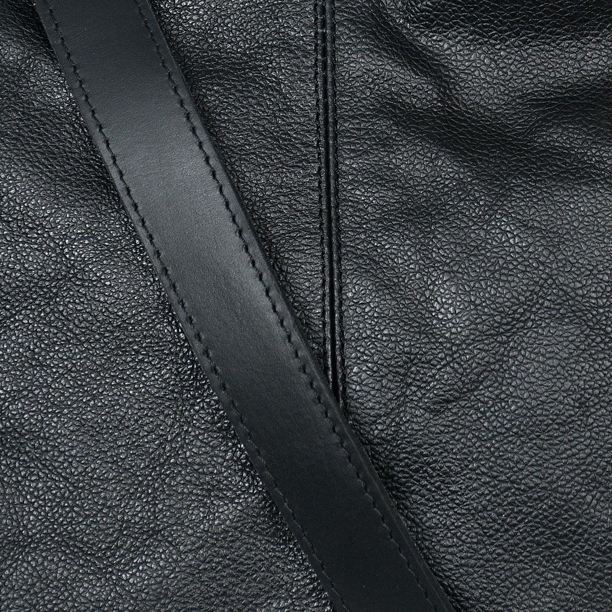 Premium Genuine Leather Black Shoulde tote  Bag with Minimal Silhouette and Zip Closure