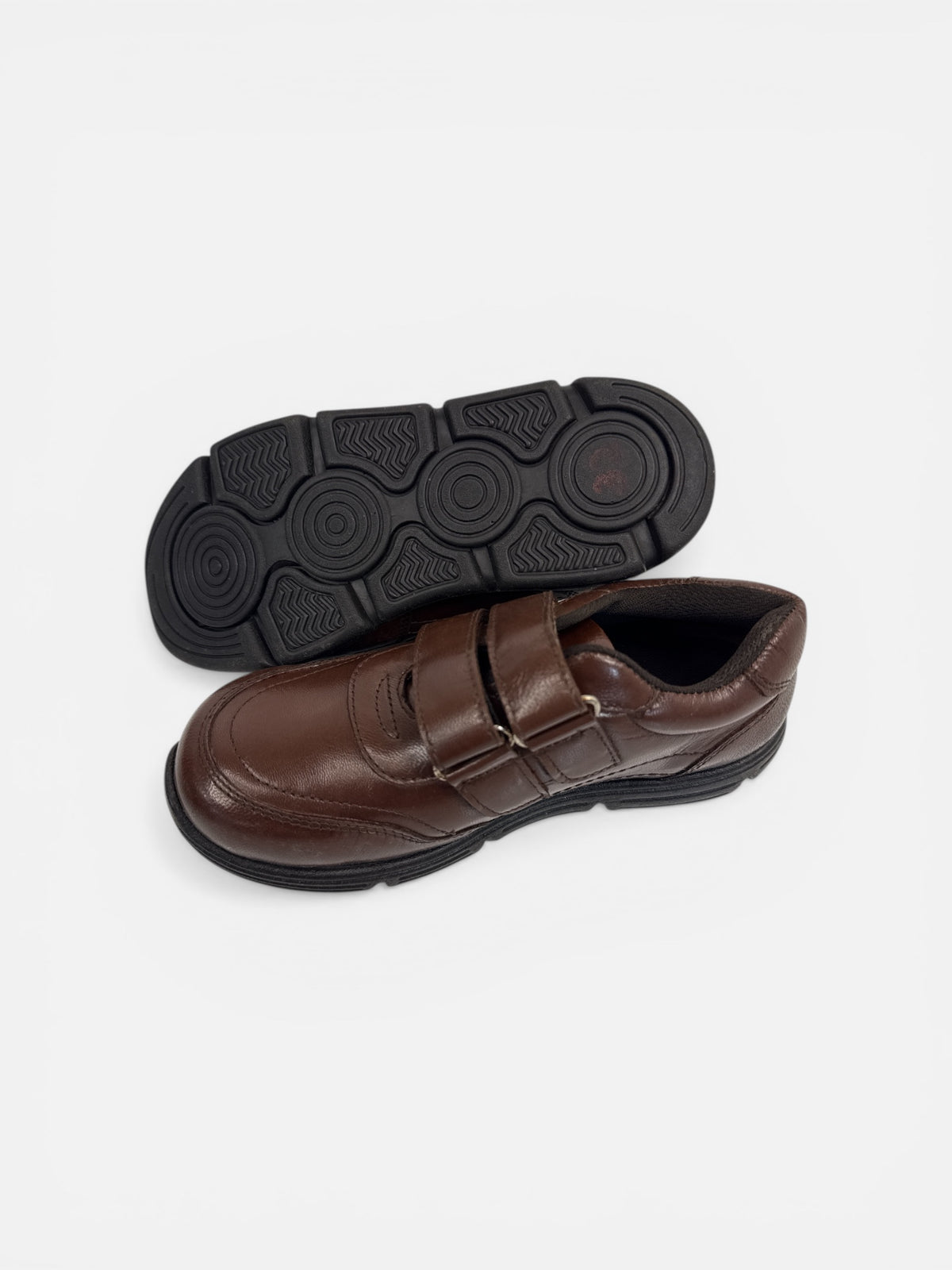SCHOOL SHOE